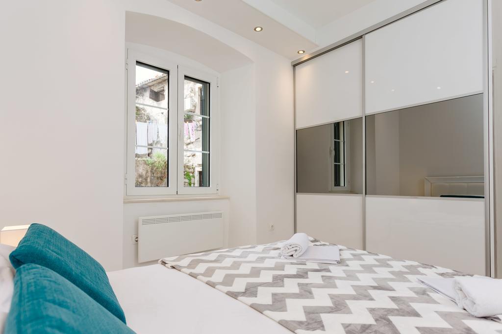 Old Town Summer Apartment Котор Екстериор снимка